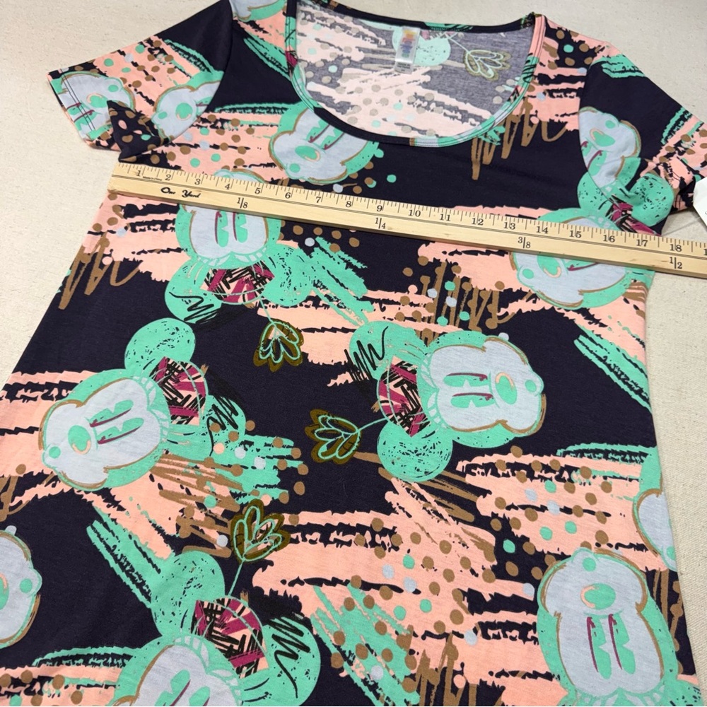 🤠 3/$20 Disney LuLaRoe Classic Top Pink & Green Design - Size XS - NWT - Picture 11 of 14